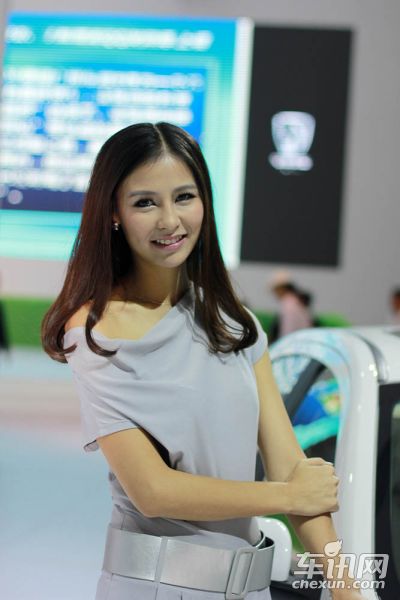 上汽通用五菱4号车模