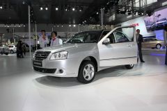 奇瑞汽车-旗云2