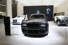 劳斯莱斯-幻影II加长版(进口)