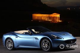 法拉利-California(进口)-4.3 基本型