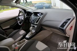 长安福特-福克斯-三厢 1.6 AT 风尚型