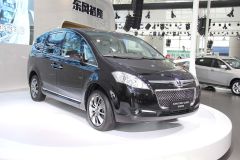 东风裕隆-大7 CEO