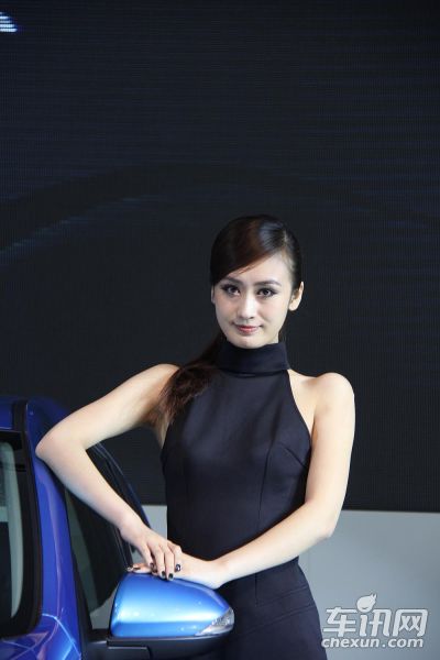 长安马自达3号车模