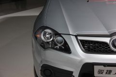 华晨中华-骏捷FRV