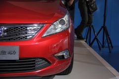 长安汽车-长安逸动EADO