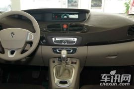 雷诺-风景(进口)-2.0 风景舒适版