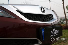 讴歌-讴歌ZDX(进口)-3.7 标准版