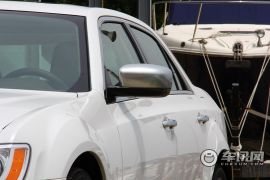 克莱斯勒-克莱斯勒300C- 3.6 豪华版