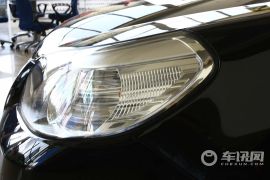 通用雪佛兰-景程-1.8 豪华版 AT