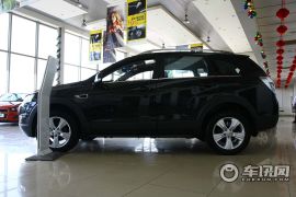 通用雪佛兰-科帕奇-2.4 AT 5座城市导航版