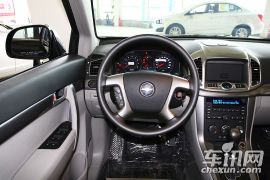 通用雪佛兰-科帕奇-2.4 AT 5座城市导航版