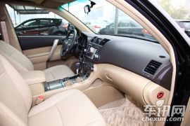 广汽丰田-汉兰达-2.7L 两驱精英版 7座