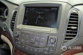 上海汽车-荣威950-2.4L 豪华行政版