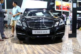 北京奔驰-奔驰E级 E300 豪华版