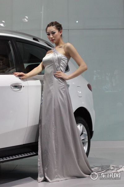 东风裕隆2号车模