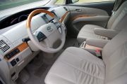 丰田-普瑞维亚(进口)-2.4 7人座豪华版