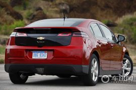 雪佛兰-沃蓝达(进口)-电动基本型-红