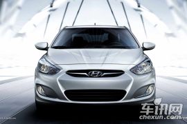 2013款现代雅绅特两厢版