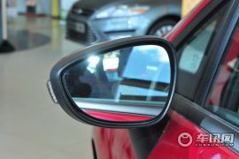 长安福特-嘉年华-两厢 1.5自动时尚型