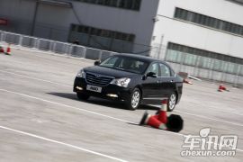 东风乘用车-风神A60-2.0 尊贵型CVT