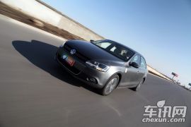 一汽-大众-速腾-1.6L 自动时尚型