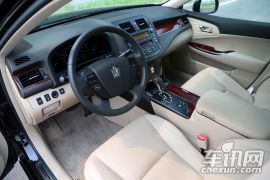 一汽丰田-皇冠-2.5L Royal 真皮天窗特别版