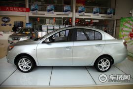 一汽欧朗-欧朗-1.5L 手动基本型