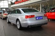 一汽奥迪-奥迪A6L-30 FSI 豪华型