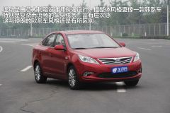 长安汽车-长安逸动EADO-1.6L MT 豪华型