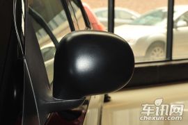 奇瑞汽车-瑞麒M1-1.0MT 智尊型