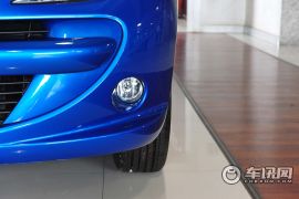 东风标致-标致207-1.4L 手动品乐版