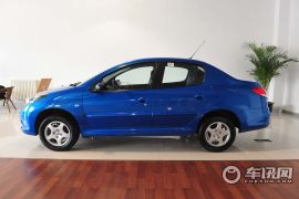 东风标致-标致207-1.4L 手动品乐版