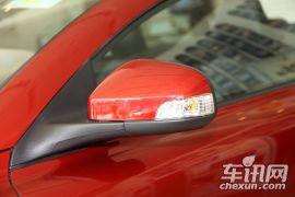 沃尔沃-沃尔沃C70-2.5 T5