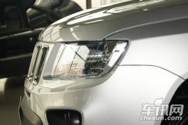 吉普-指南者-2.0 运动版