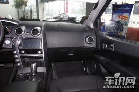 双龙汽车-爱腾-2.3 两驱精英汽油版