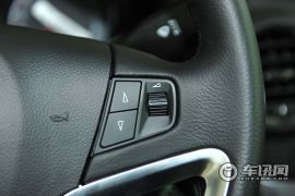 欧宝-安德拉-2.4 豪华四驱版