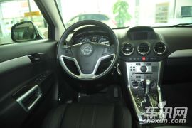 欧宝-安德拉-2.4 豪华四驱版