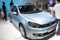 一汽-大众-高尔夫蓝驱