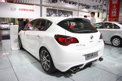 通用别克-英朗XT