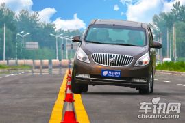 通用别克-别克GL8-3.0L GT豪华商务豪雅版