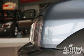 铃木-吉姆尼-1.3 AT Mode3