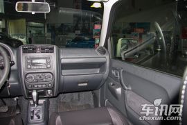 铃木-吉姆尼-1.3 AT Mode3