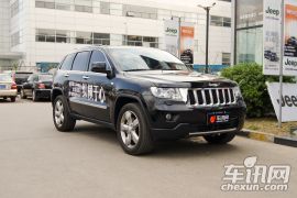 吉普-大切诺基-3.6 旗舰导航版