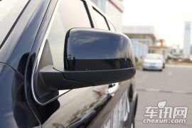 吉普-大切诺基-3.6 旗舰导航版