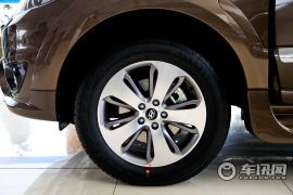 现代-新胜达（进口）-2.4 豪华版 七座四驱