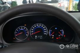 现代-新胜达（进口）-2.4 豪华版 七座四驱