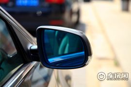 上海汽车-荣威950-2.4L 豪华行政版