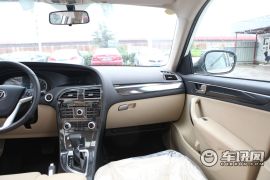 华晨中华-中华V5-1.5T 两驱豪华型AT