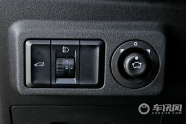 华晨中华-中华H230