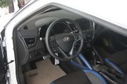 现代-Veloster飞思-1.6T 自动豪华版